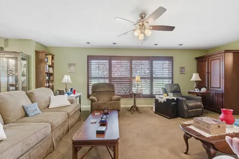 2809 Skyview Drive Centerville TN 37033