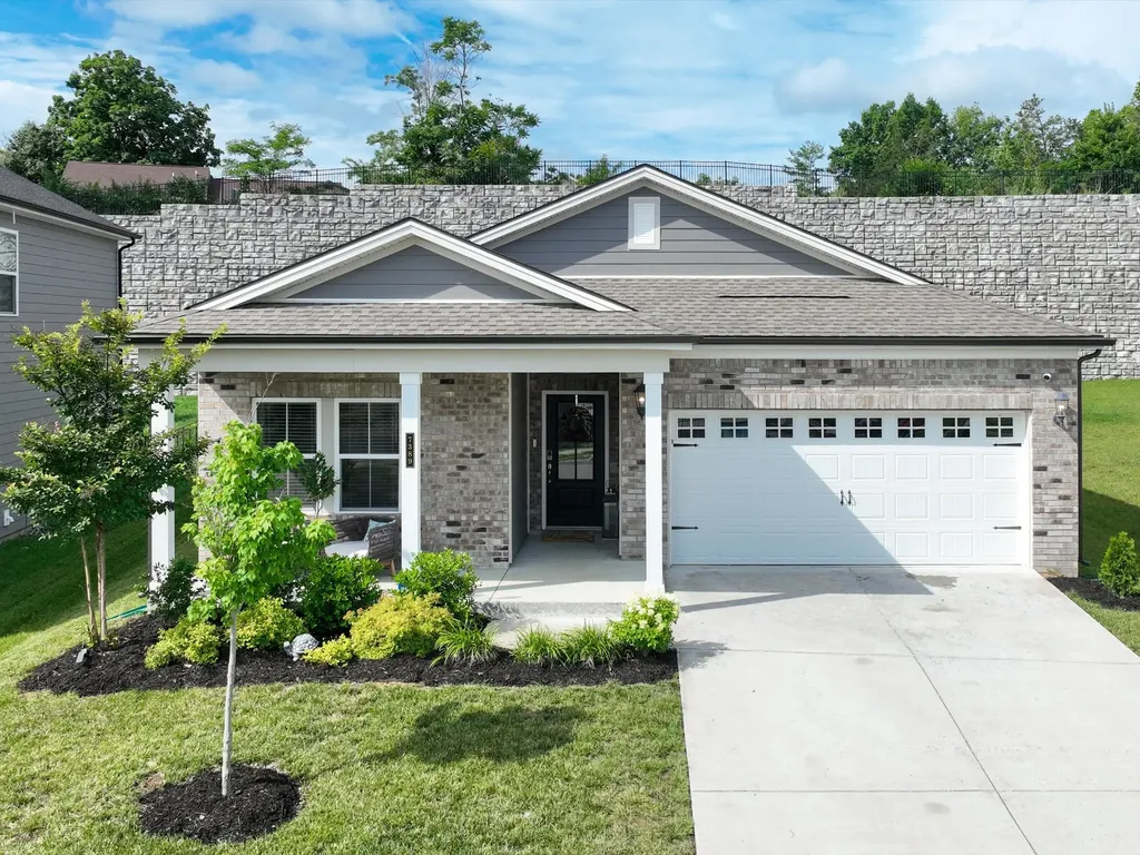 7389 Blue Gable Road Hermitage TN 37076