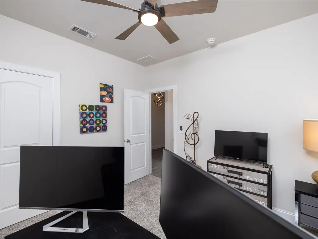 7389 Blue Gable Road Hermitage TN 37076