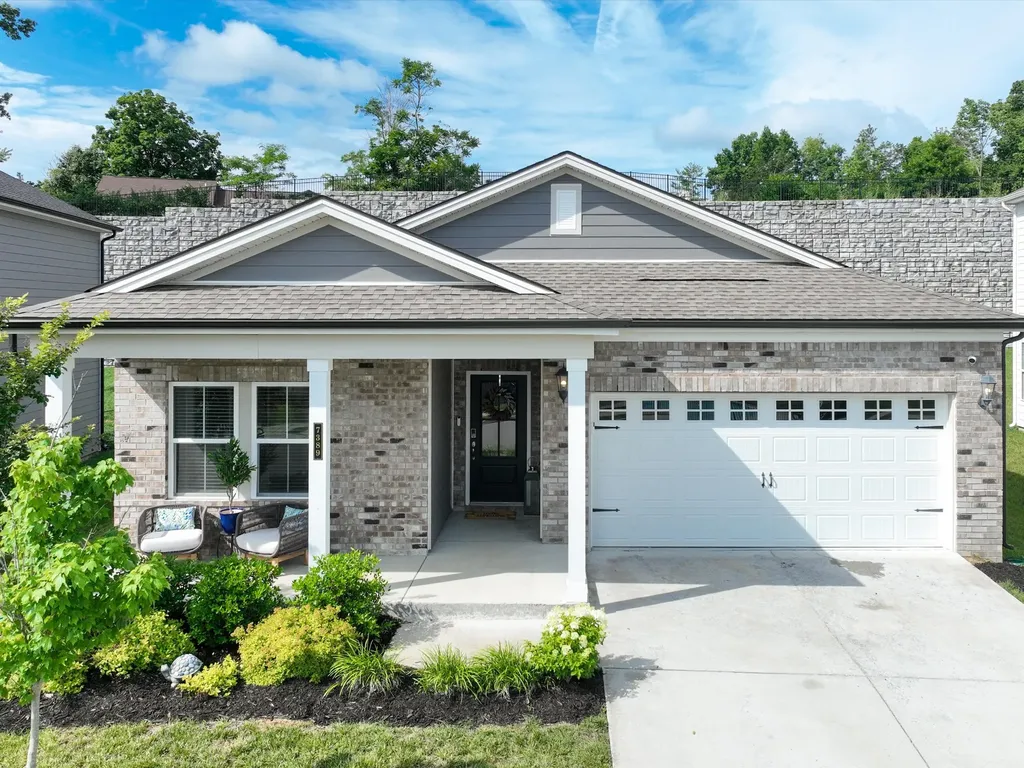 7389 Blue Gable Road Hermitage TN 37076