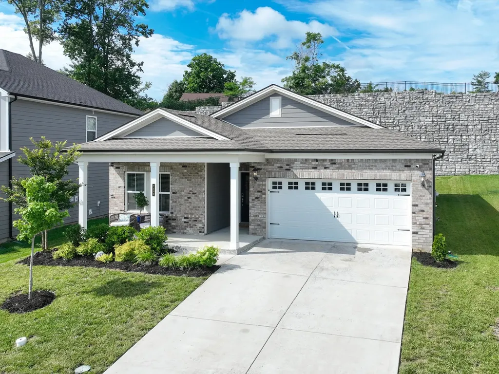 7389 Blue Gable Road Hermitage TN 37076