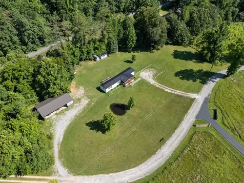 474 Duncan Road Centerville TN 37033