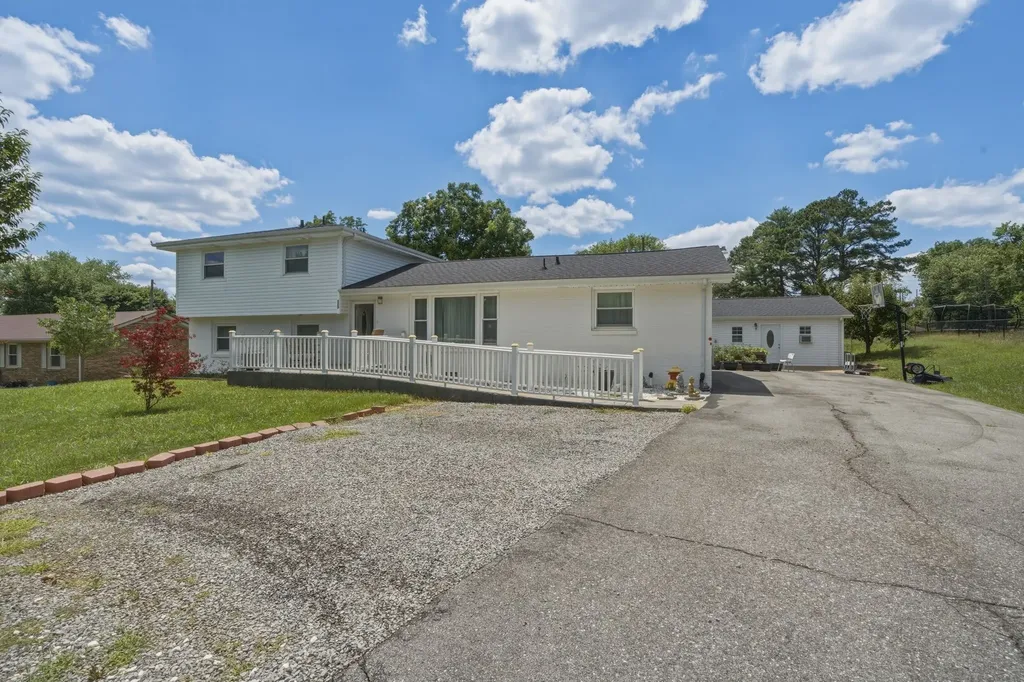 328 Kimbrough Road Clarksville TN 37043