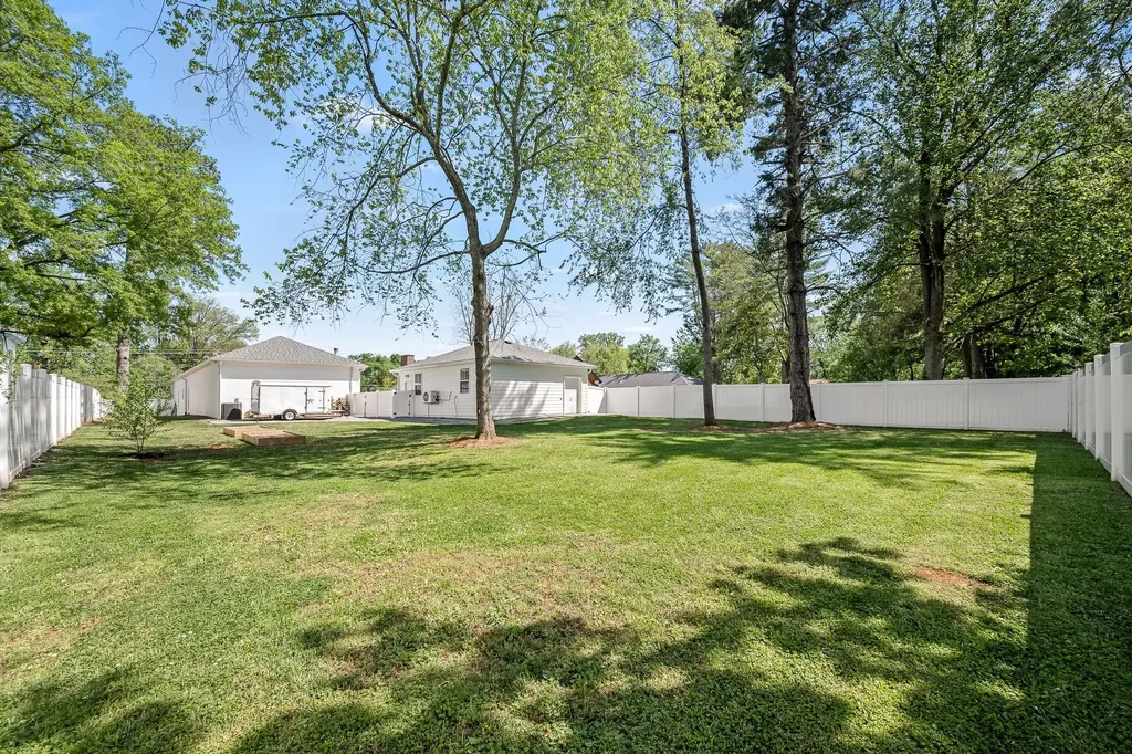 406 Minerva Drive Murfreesboro TN 37130