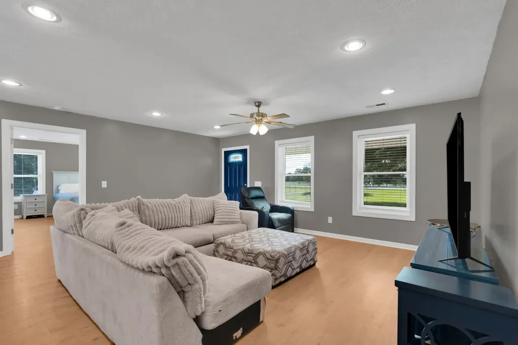 257 Whitaker Road Shelbyville TN 37160