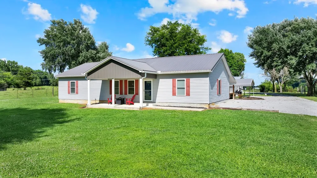 257 Whitaker Road Shelbyville TN 37160