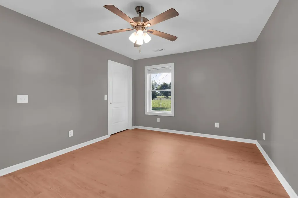 257 Whitaker Road Shelbyville TN 37160