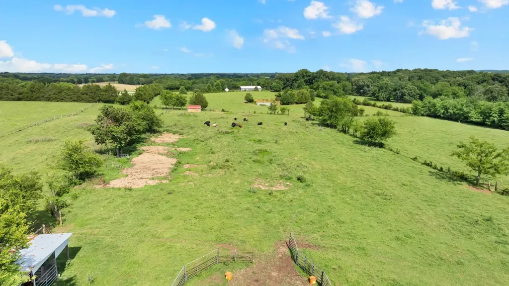 257 Whitaker Road Shelbyville TN 37160