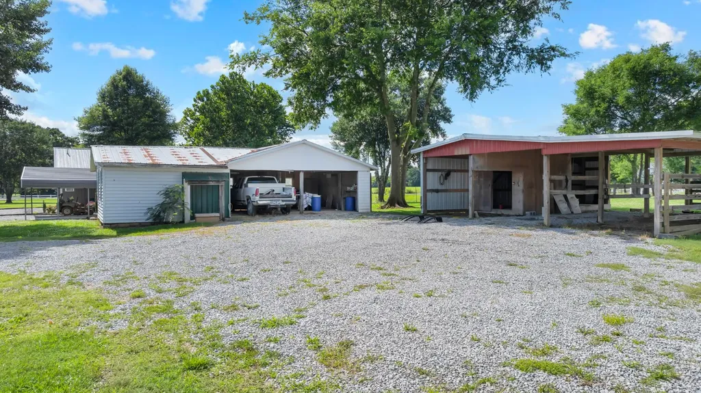 257 Whitaker Road Shelbyville TN 37160