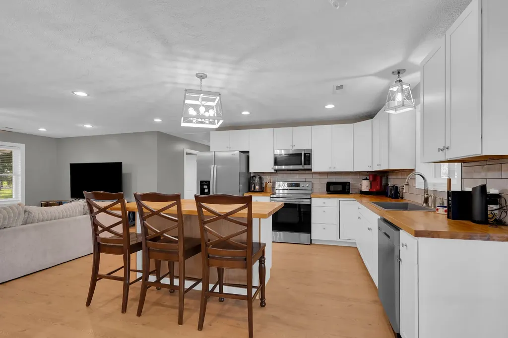 257 Whitaker Road Shelbyville TN 37160