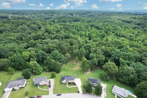 2214 N Fork Drive Soddy Daisy TN 37379