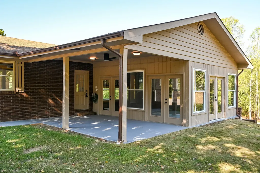 8024 Highway 58 Harrison TN 37341