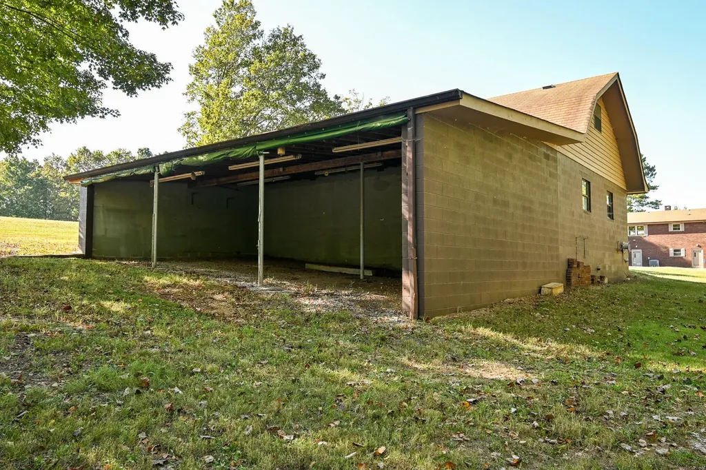 8024 Highway 58 Harrison TN 37341