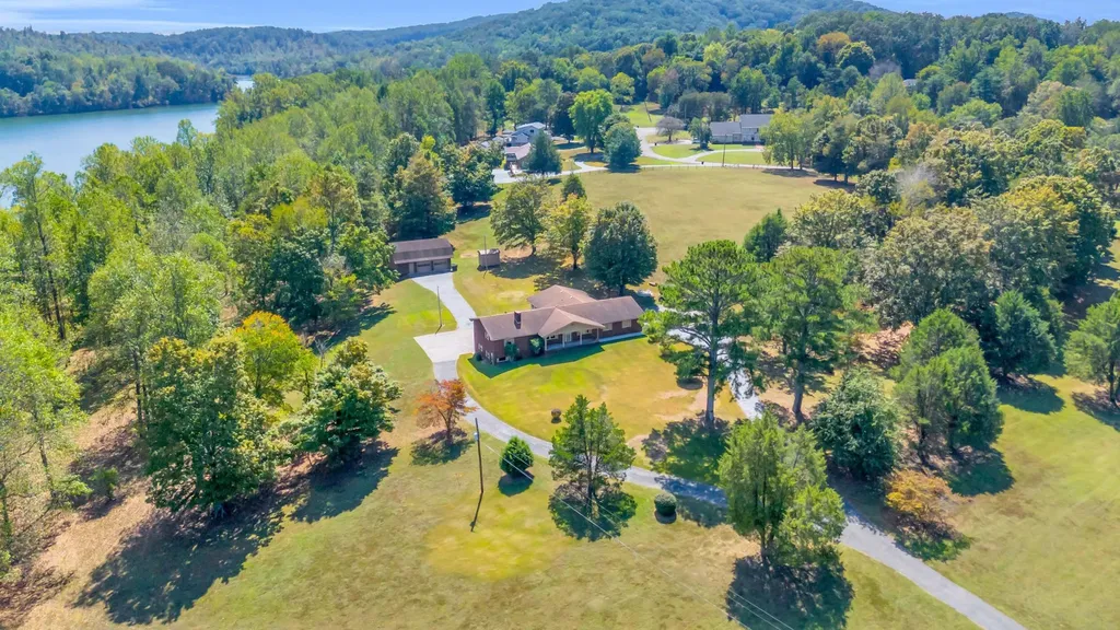 8024 Highway 58 Harrison TN 37341