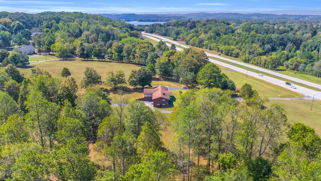 8024 Highway 58 Harrison TN 37341