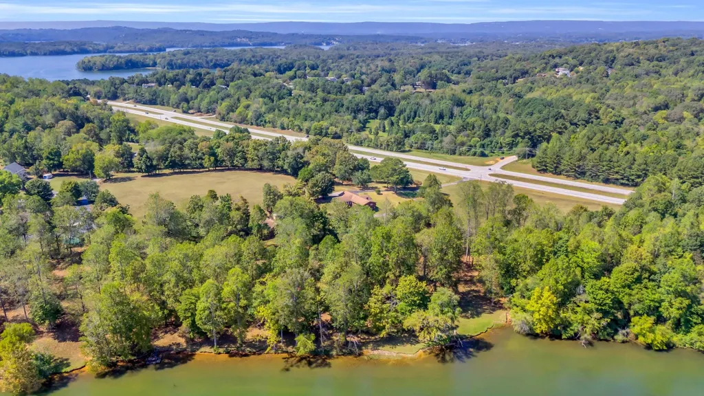 8024 Highway 58 Harrison TN 37341
