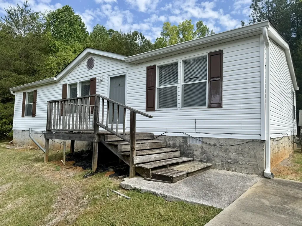 732 County Road 754 Riceville TN 37370