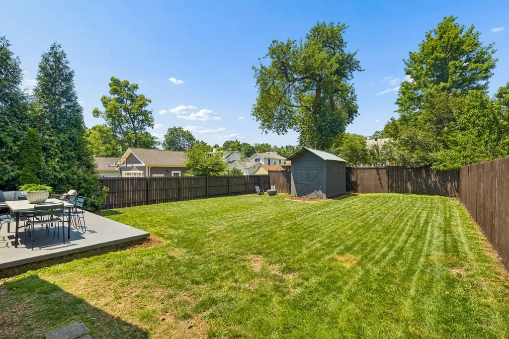 2602 W Linden Avenue Nashville TN 37212