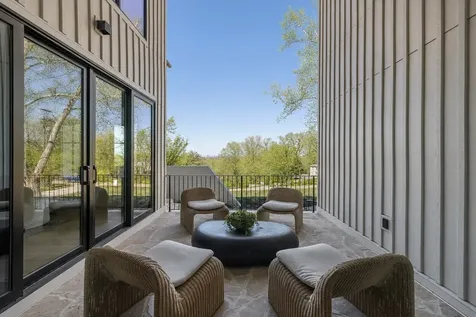 1049 Overton Lea Road Nashville TN 37220