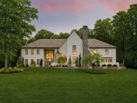 1049 Overton Lea Road Nashville TN 37220