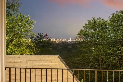 1049 Overton Lea Road Nashville TN 37220