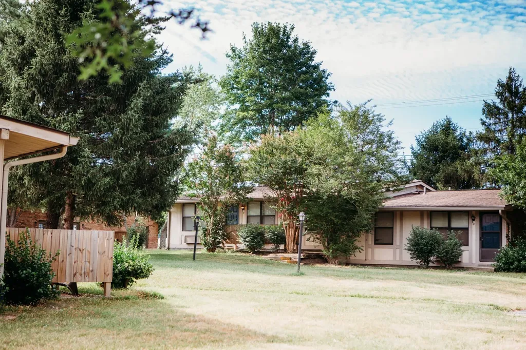 2421 Madison Street Clarksville TN 37043