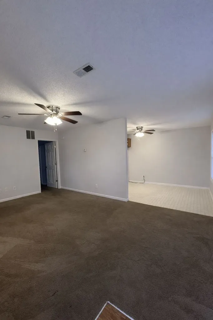 112 Ballygar Street Clarksville TN 37043