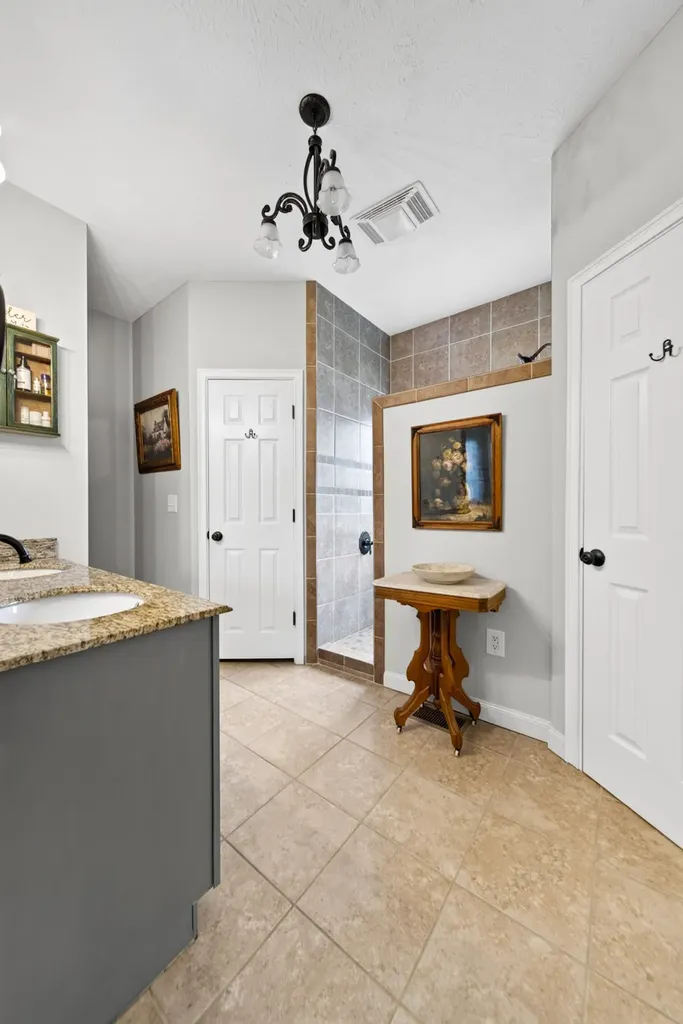 120 Strassle Drive White House TN 37188
