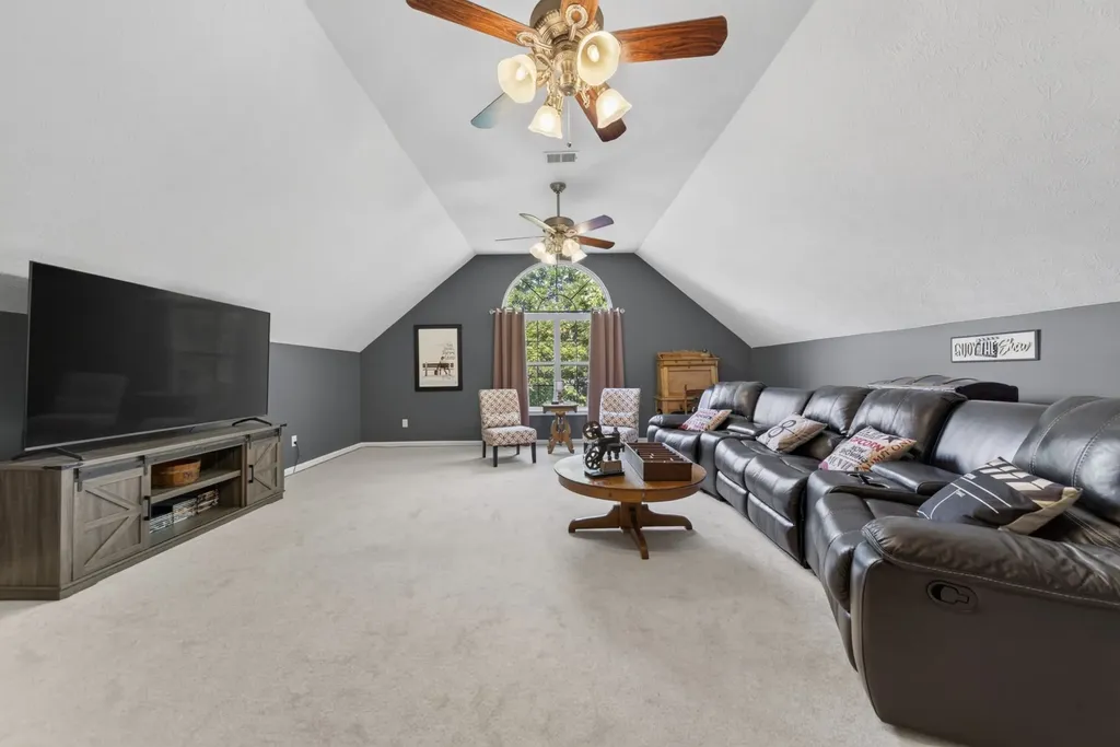 120 Strassle Drive White House TN 37188