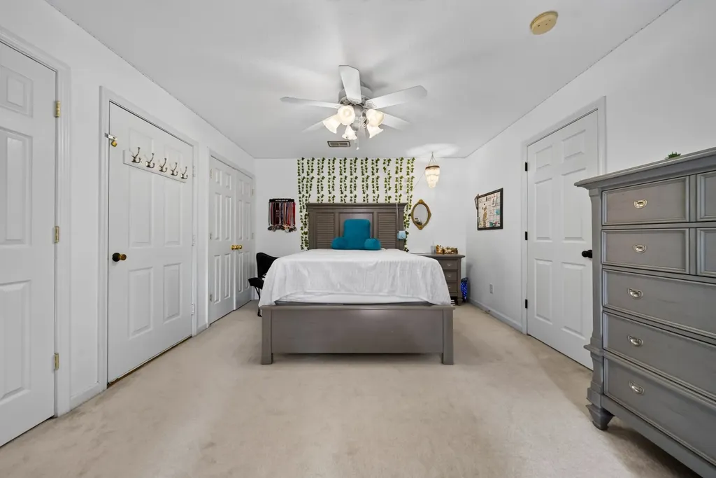 120 Strassle Drive White House TN 37188