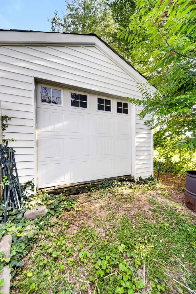 120 Strassle Drive White House TN 37188