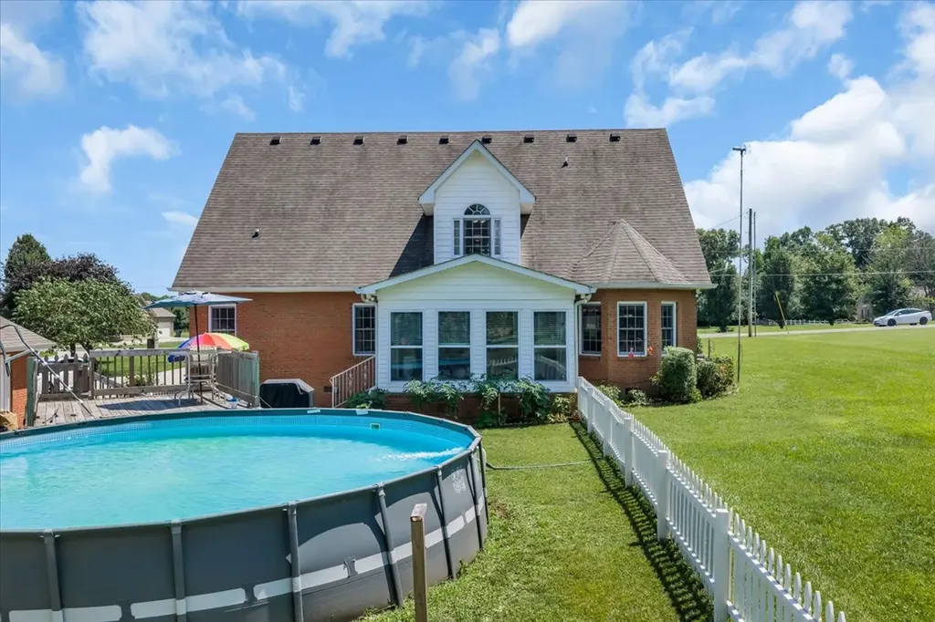 92 Freeman Court Winchester TN 37398