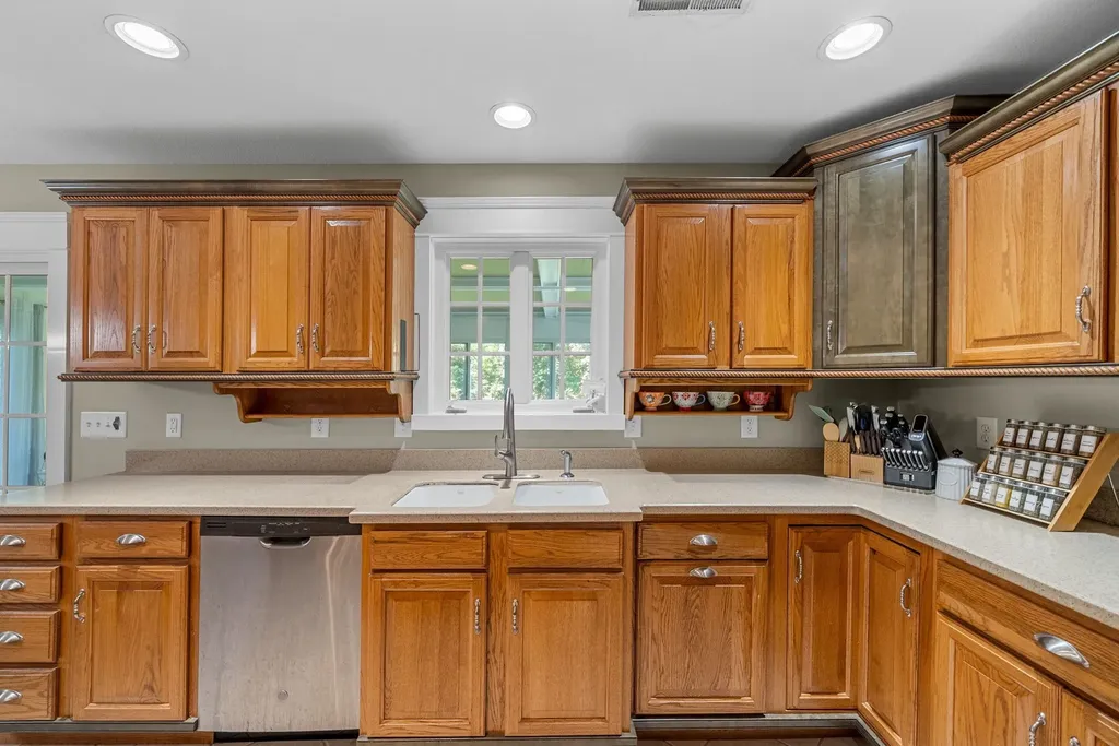 659 Cornwall Road Clarksville TN 37043