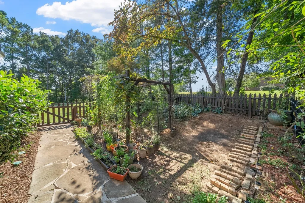 659 Cornwall Road Clarksville TN 37043