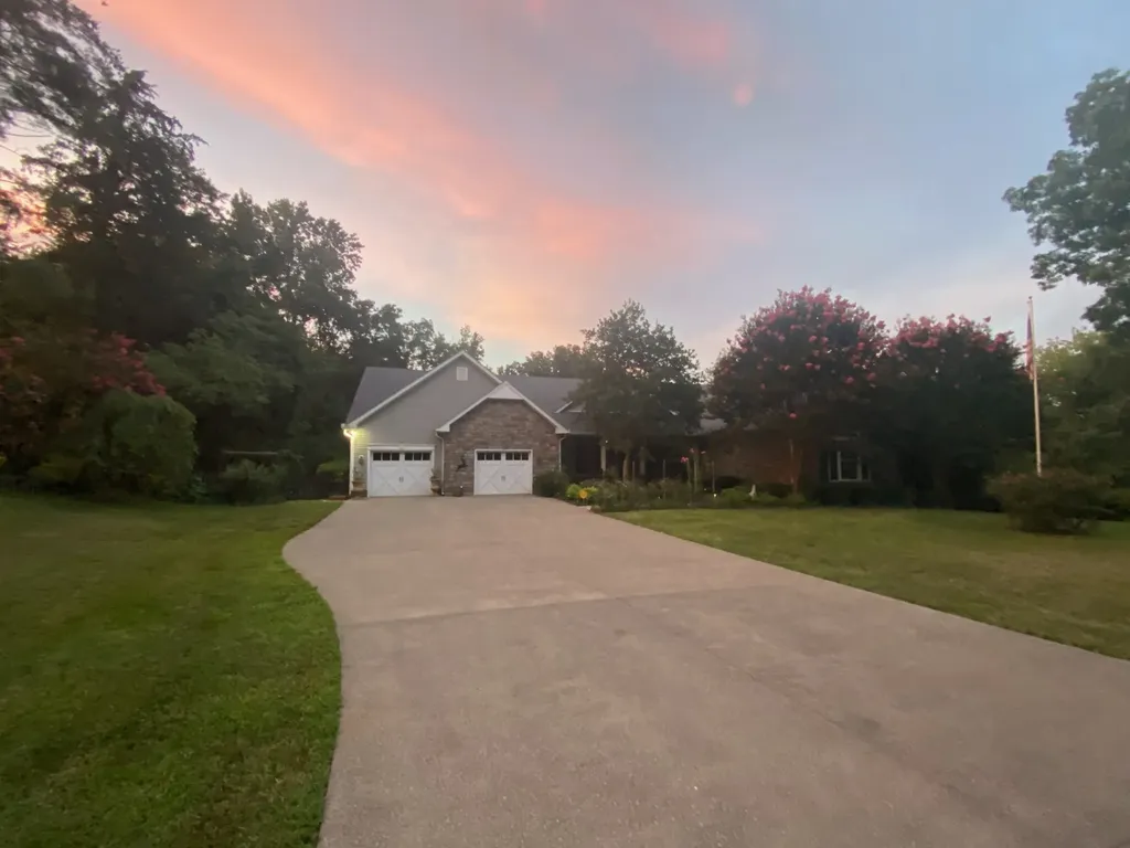 659 Cornwall Road Clarksville TN 37043