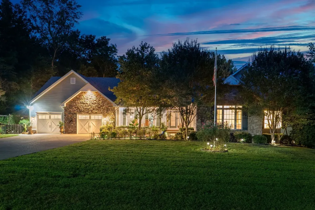 659 Cornwall Road Clarksville TN 37043