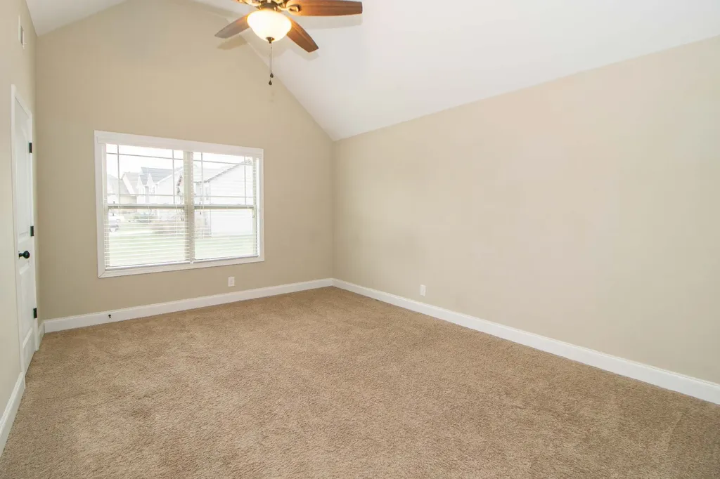 3338 N Henderson Way Clarksville TN 37042