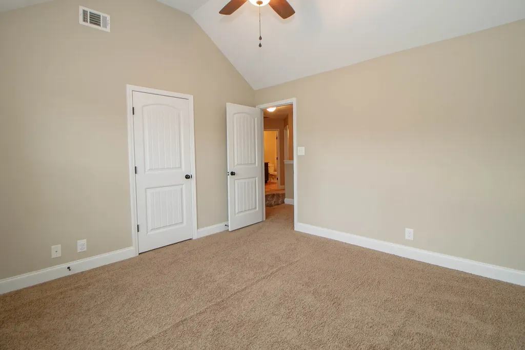 3338 N Henderson Way Clarksville TN 37042