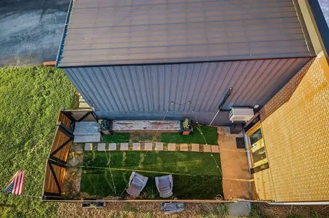25 W Rhea Street Sparta TN 38583