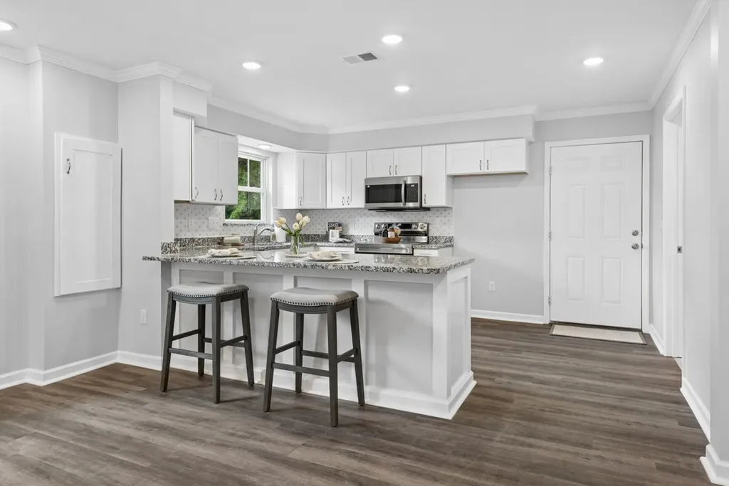712 N Greenwood Extension Lebanon TN 37087