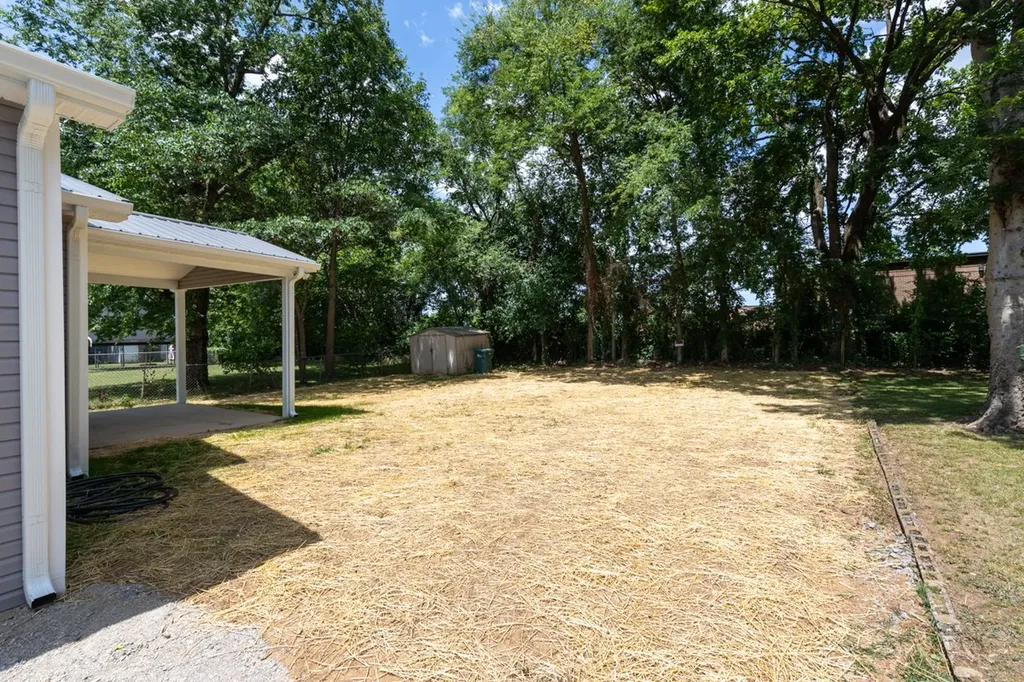 712 N Greenwood Extension Lebanon TN 37087