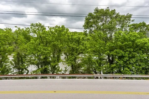 537 Defeated Creek Highway Carthage TN 37030