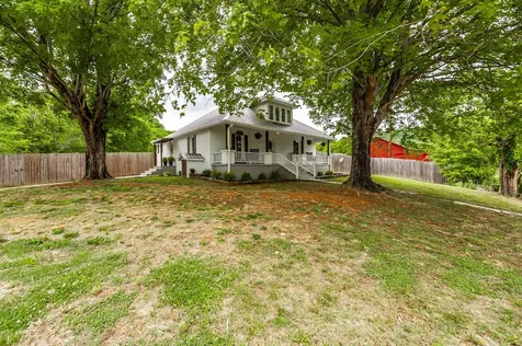 537 Defeated Creek Highway Carthage TN 37030
