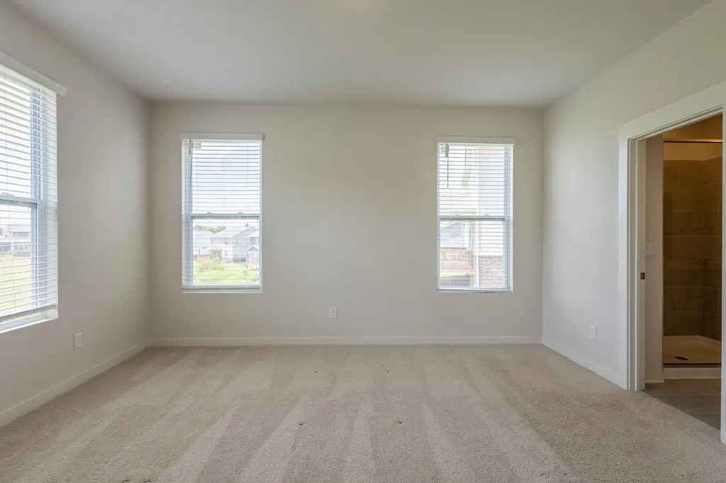 1442 English Oak Drive Clarksville TN 37043