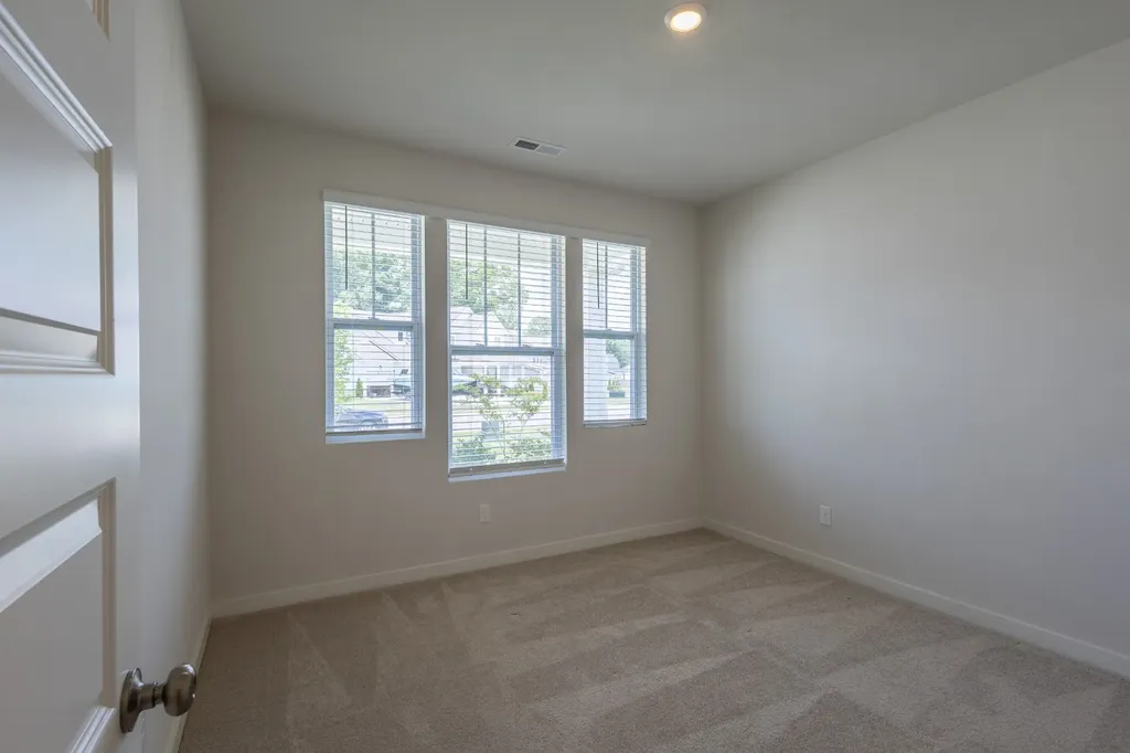 1442 English Oak Drive Clarksville TN 37043