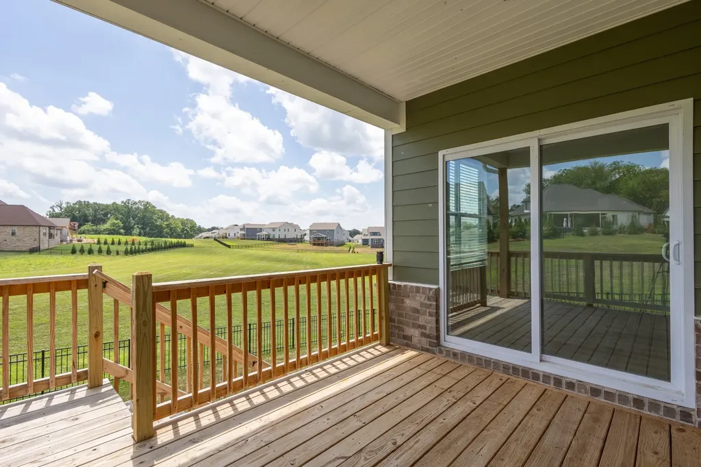 1442 English Oak Drive Clarksville TN 37043