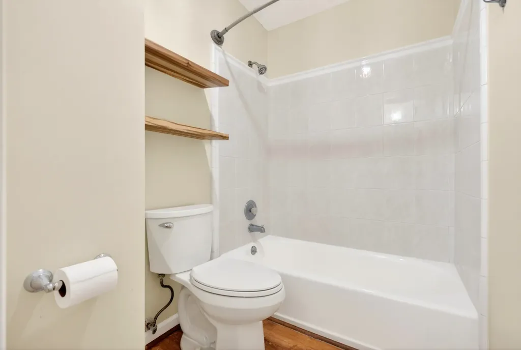 528 Williamsburg Drive Nashville TN 37214