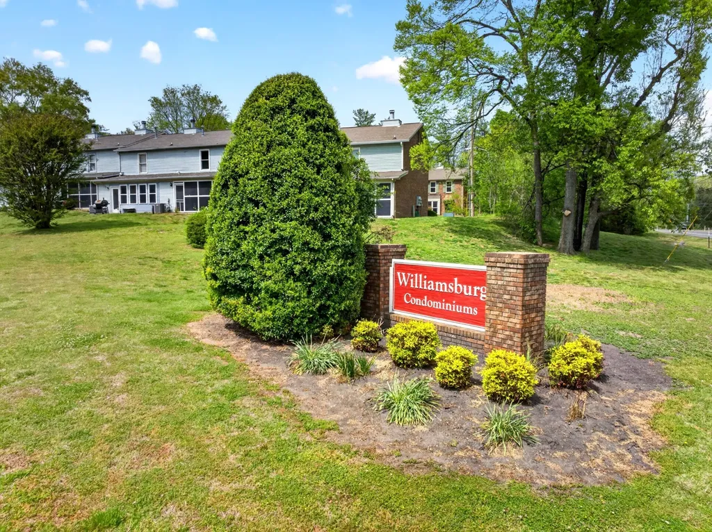 528 Williamsburg Drive Nashville TN 37214