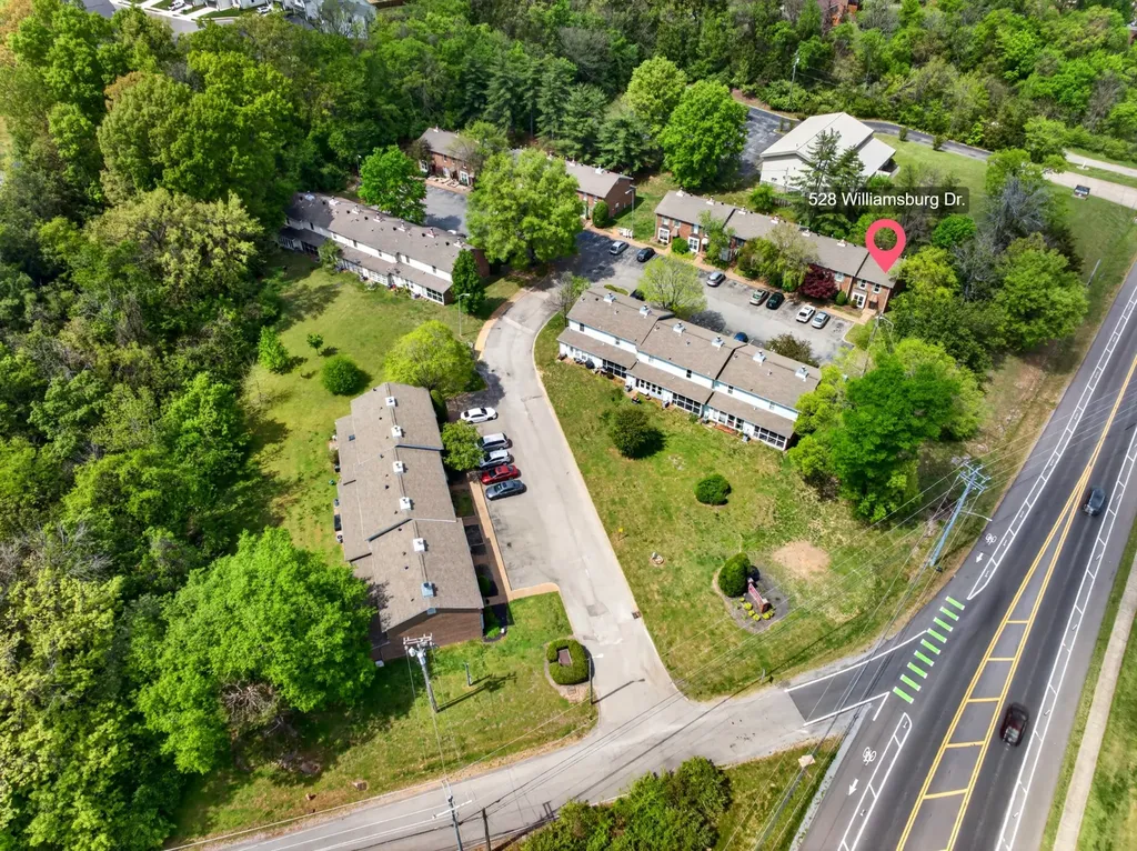 528 Williamsburg Drive Nashville TN 37214