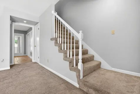 528 Williamsburg Drive Nashville TN 37214